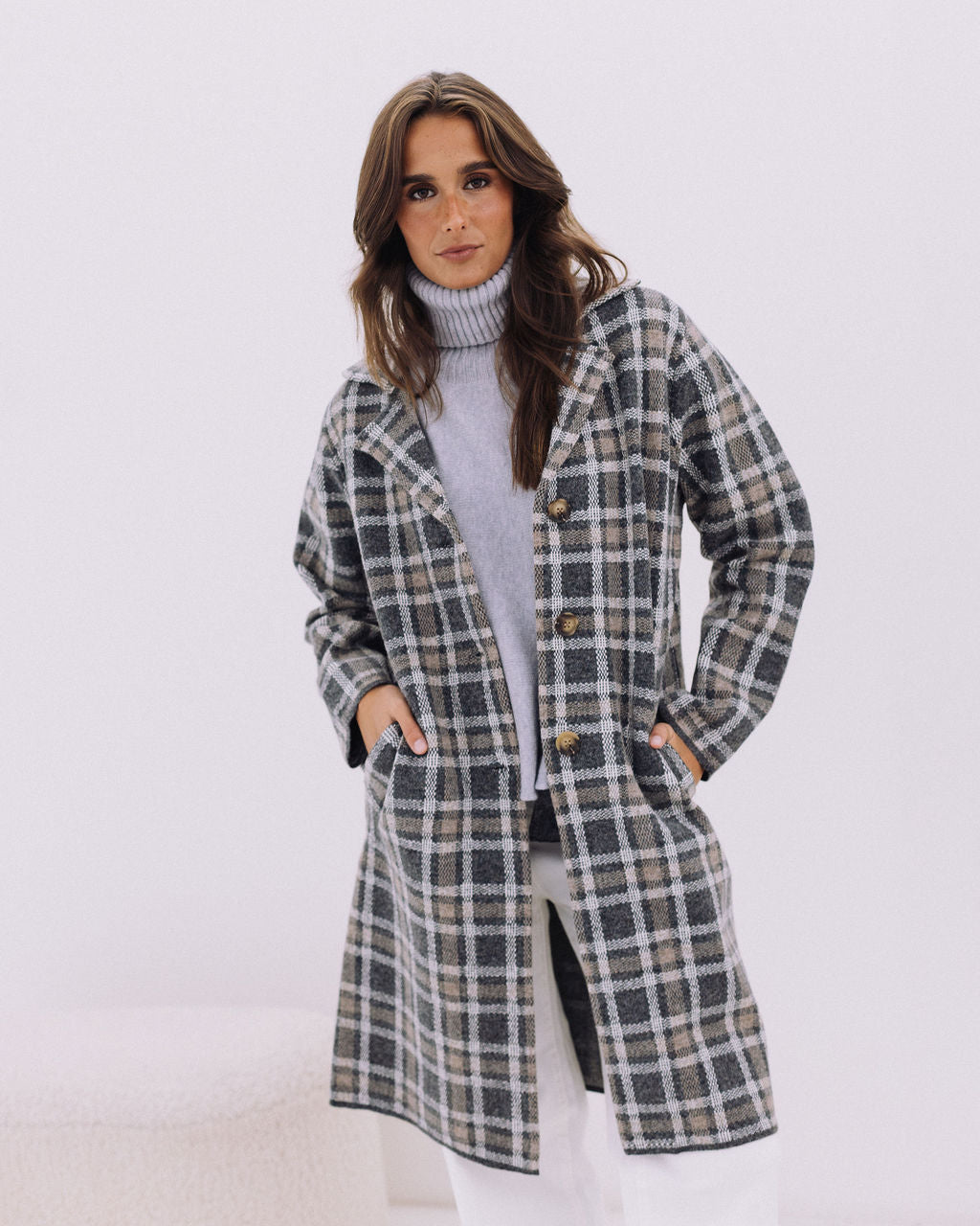 CASACO COMPRIDO QUADRADOS