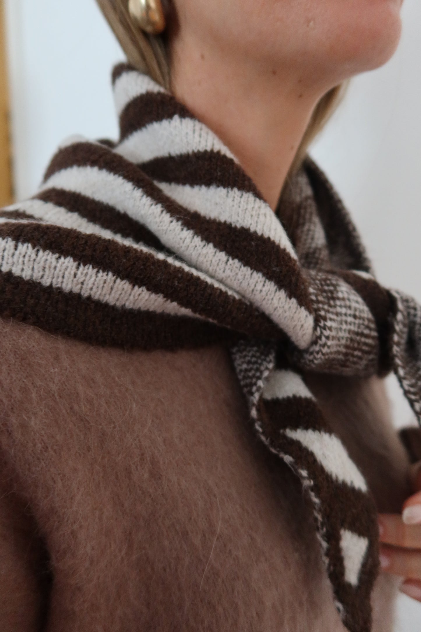 LENÇO TRIANGULAR MULTIFUNCIONAL