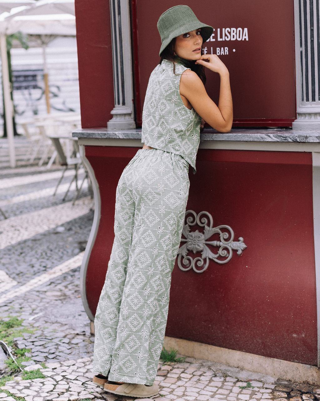 CALÇAS BEA