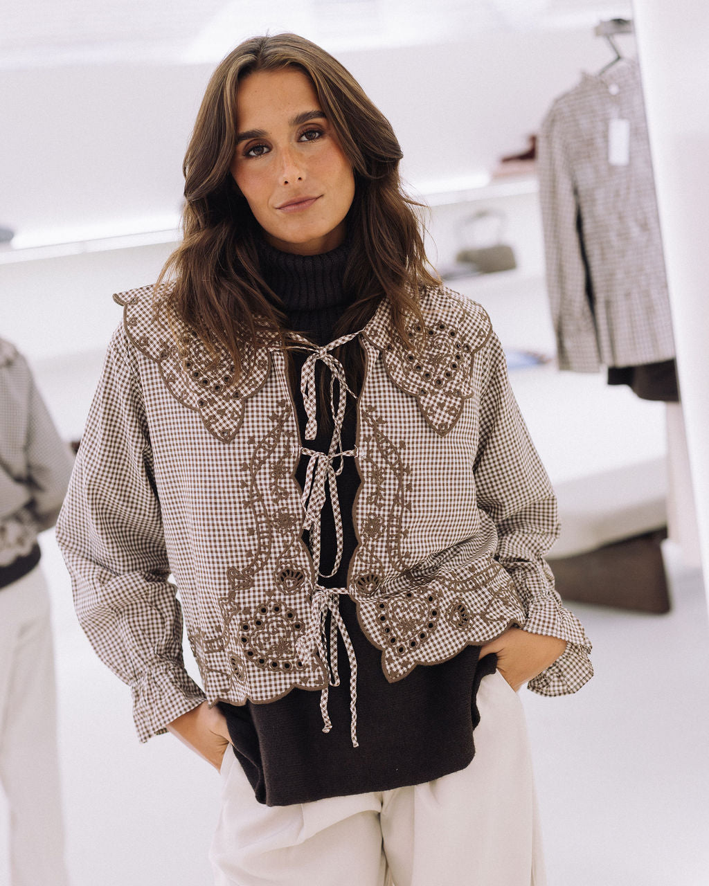 CAMISA CASTANHA QUADRADOS