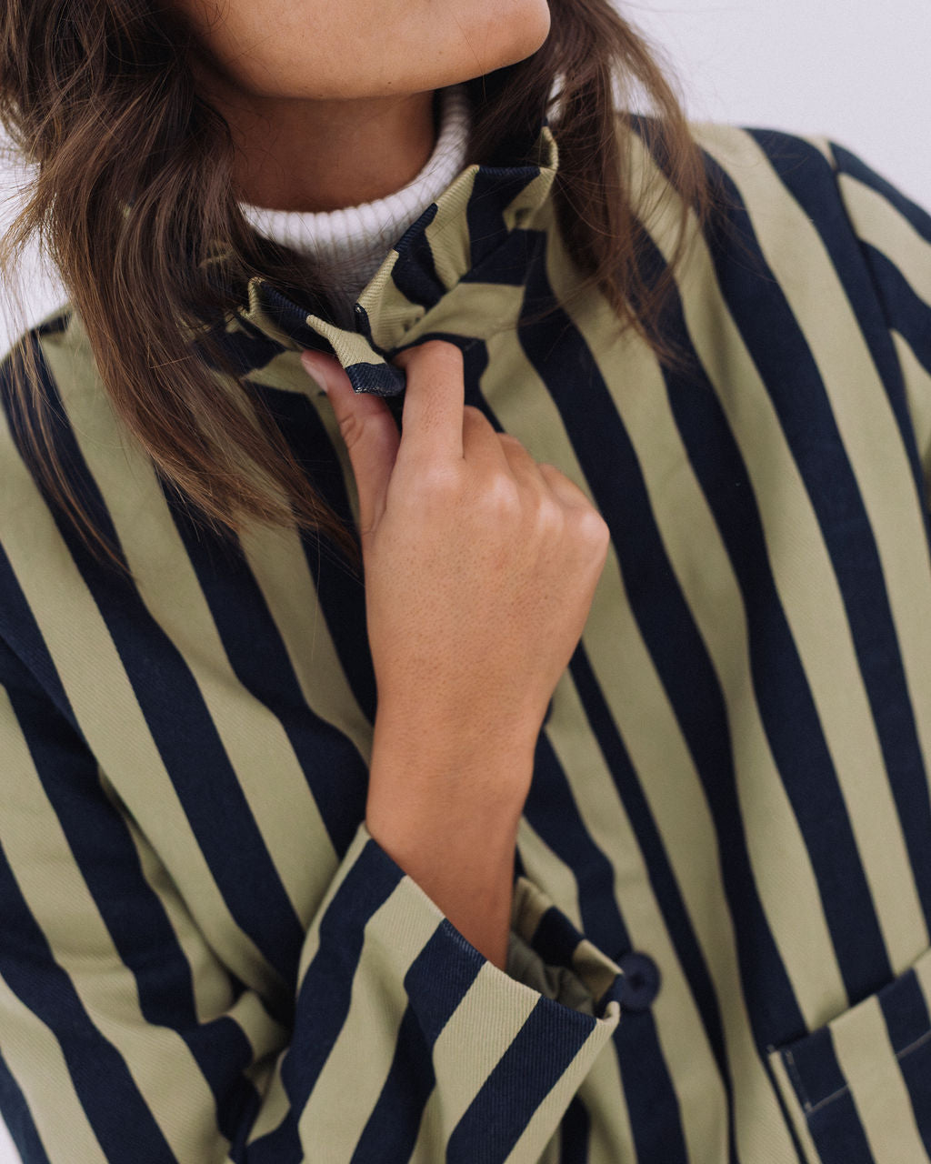 CASACO RISCAS GOLA FRU FRU