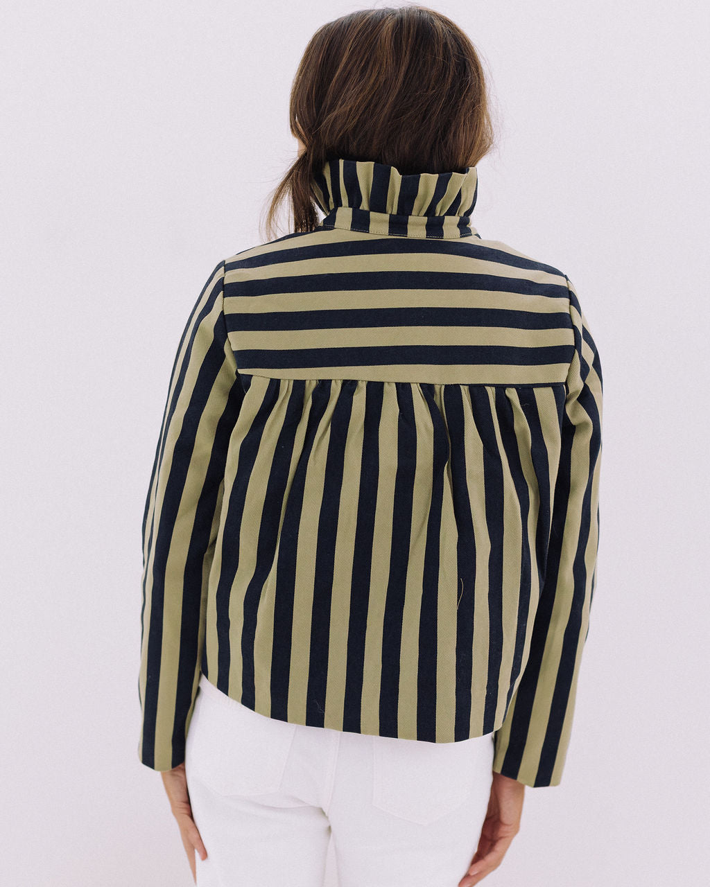 CASACO RISCAS GOLA FRU FRU