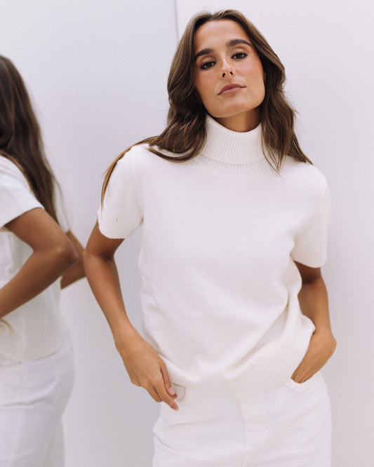 CAMISOLA GOLA ALTA MANGA CURTA